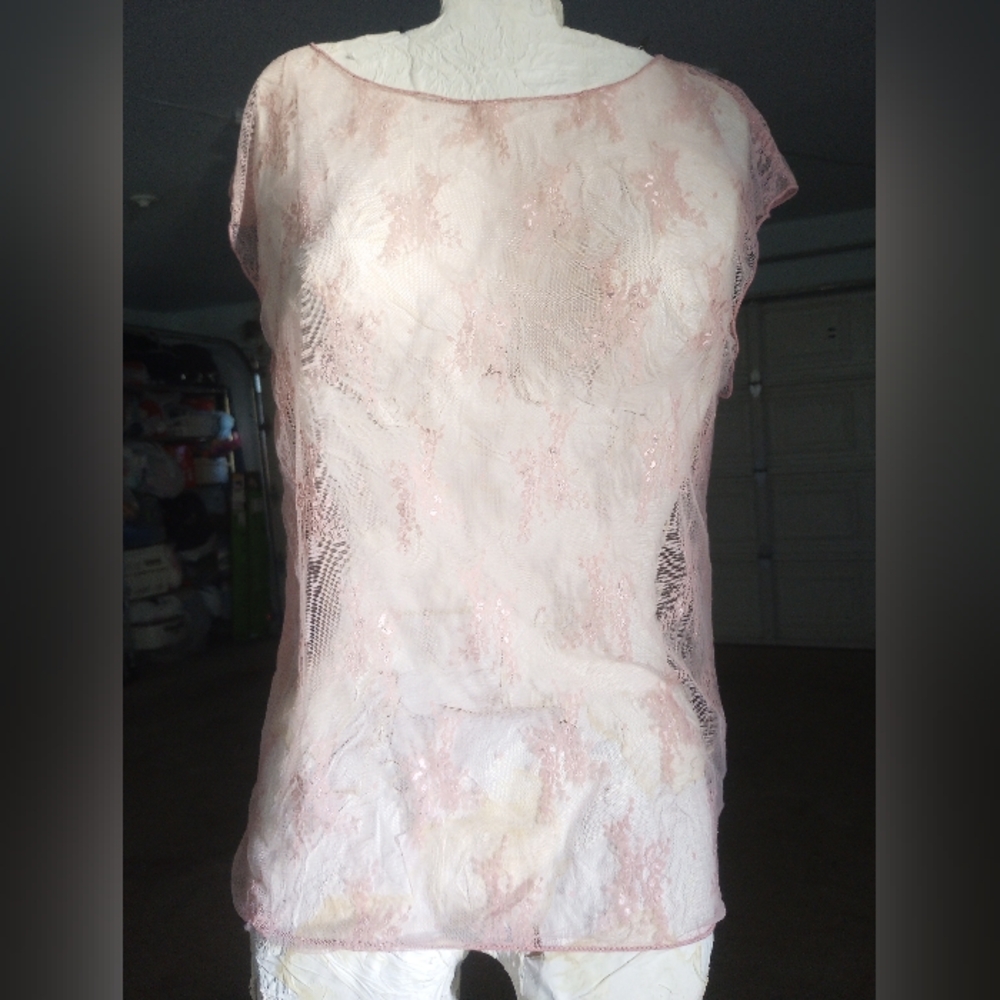 Elegant Pink Lace Women Top